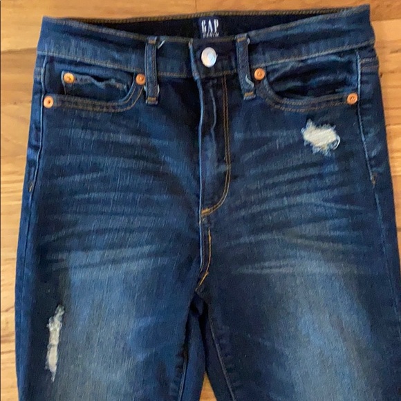 GAP Dark Denim Jeans - Picture 3 of 8